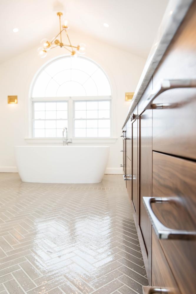 Poor Farm Road Bathroom image 81