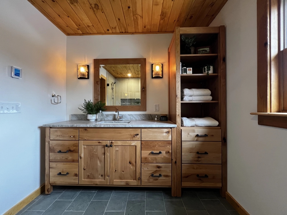 Pleasant Valley image 12