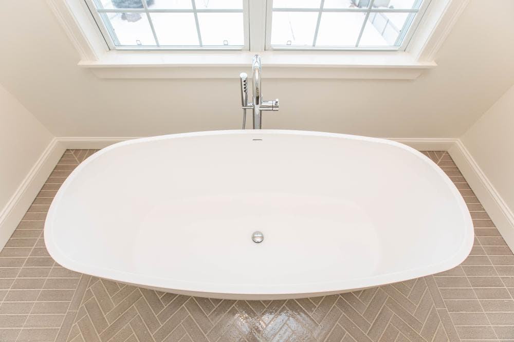 Poor Farm Road Bathroom image 16