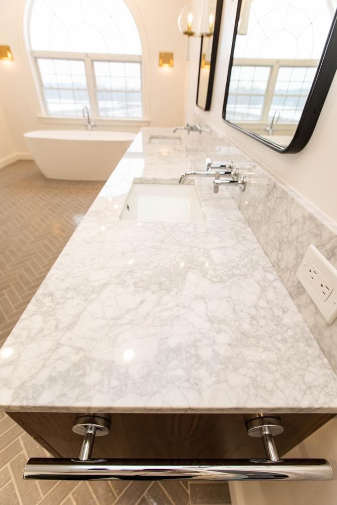 Poor Farm Road Bathroom image 34