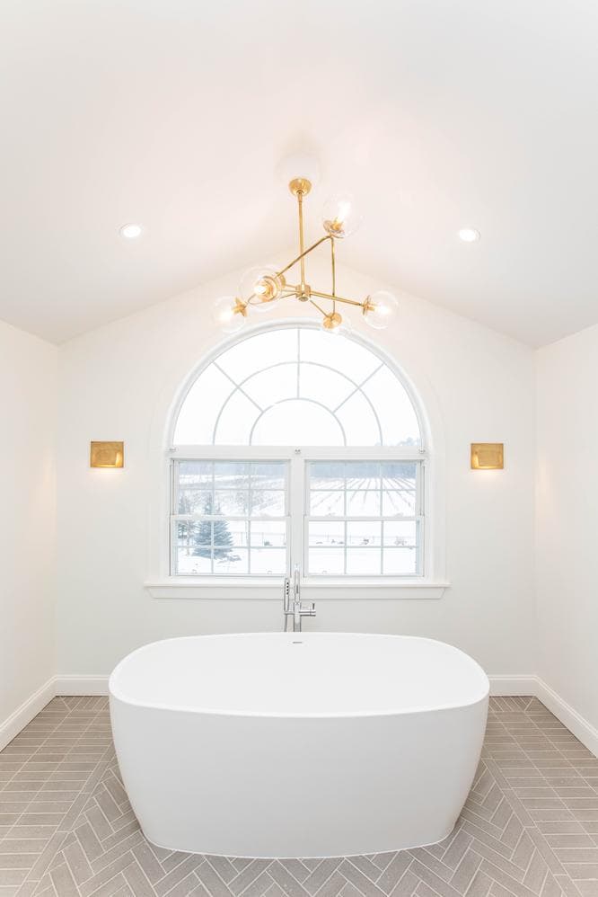 Poor Farm Road Bathroom image 39