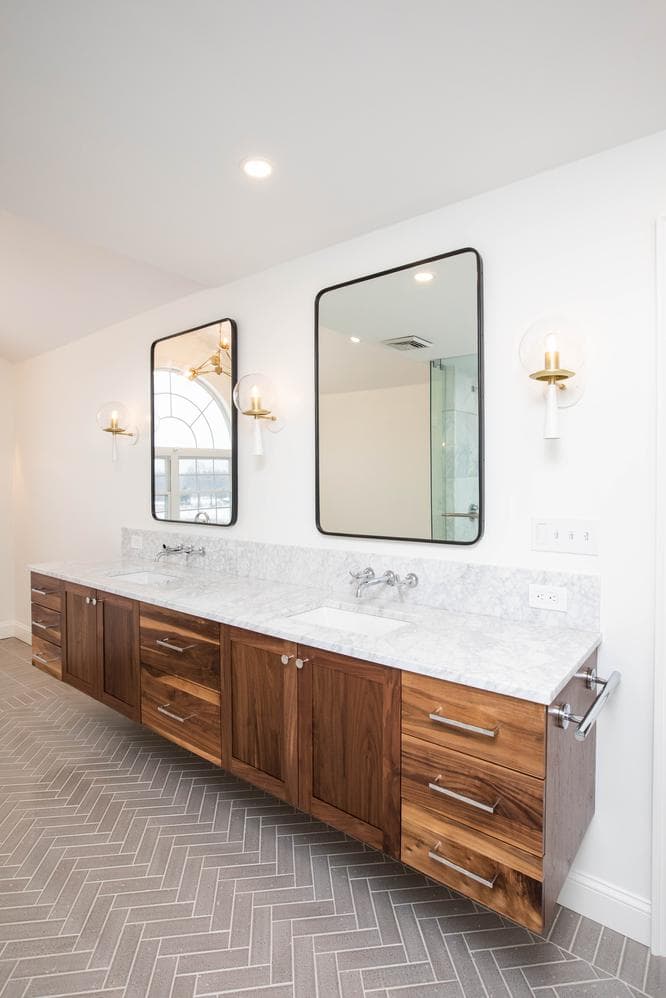 Poor Farm Road Bathroom image 60