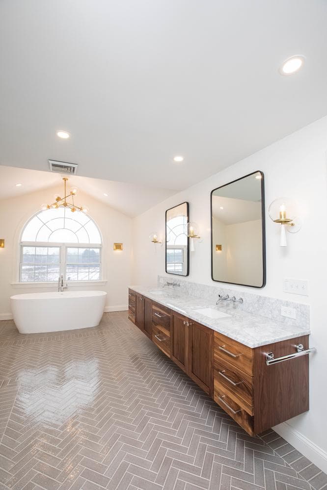 Poor Farm Road Bathroom image 65