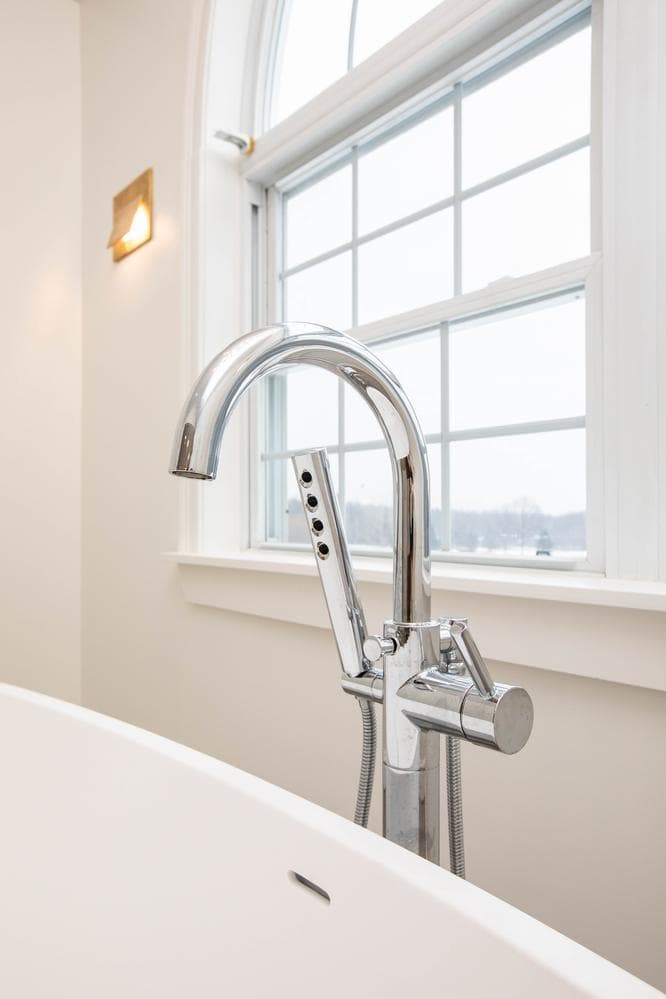 Poor Farm Road Bathroom image 79