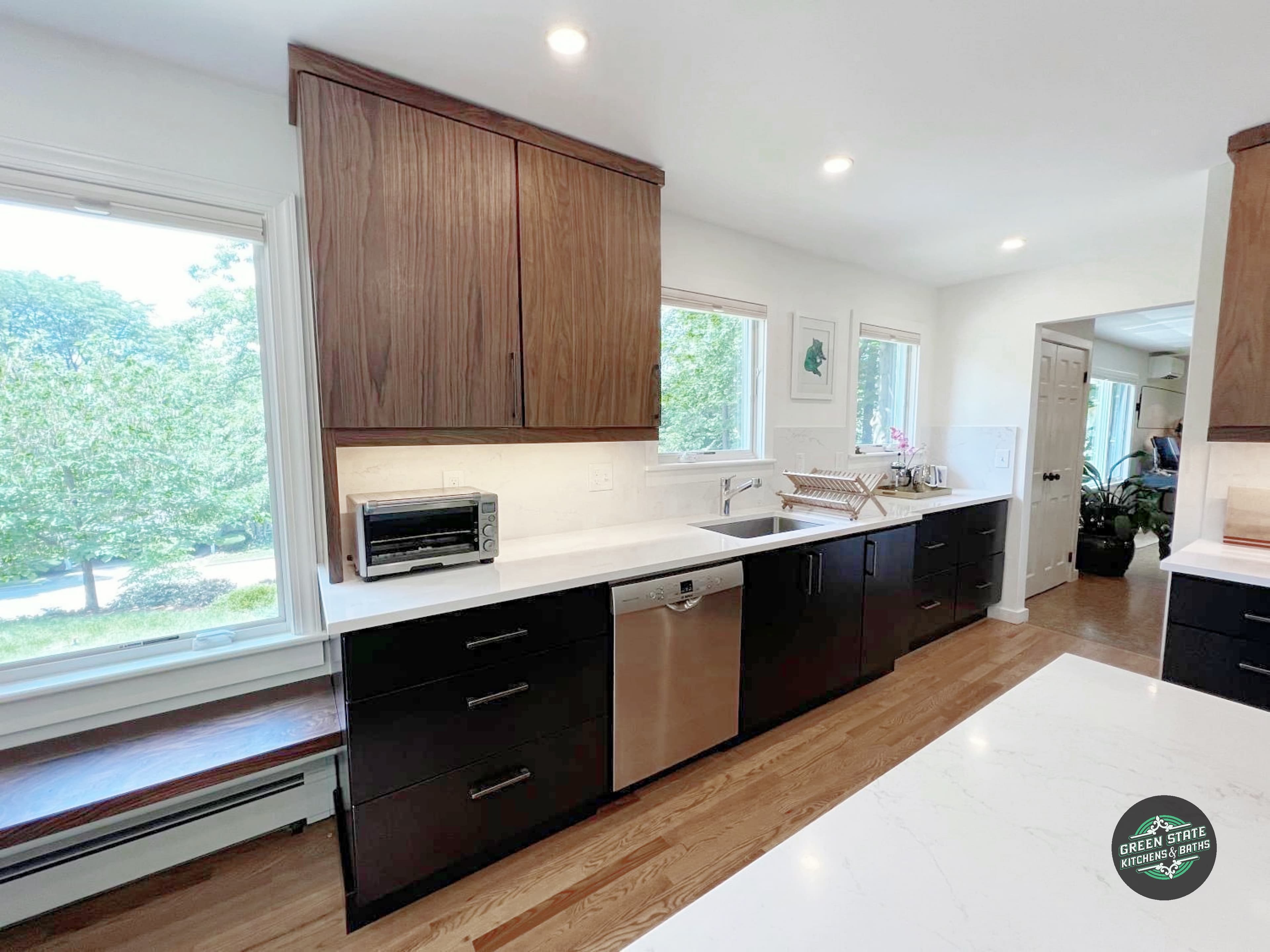 Deforest Heights image 2