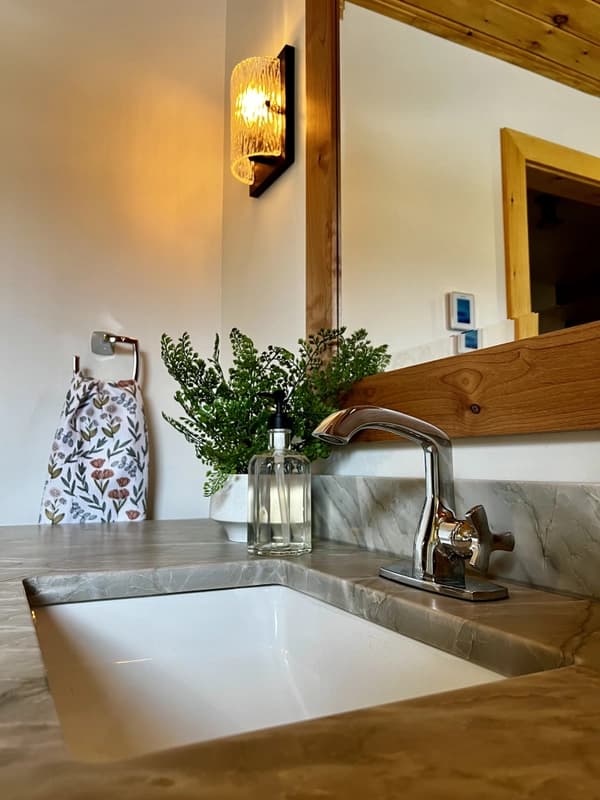 Pleasant Valley image 4