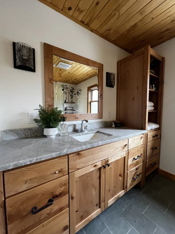 Pleasant Valley image 5