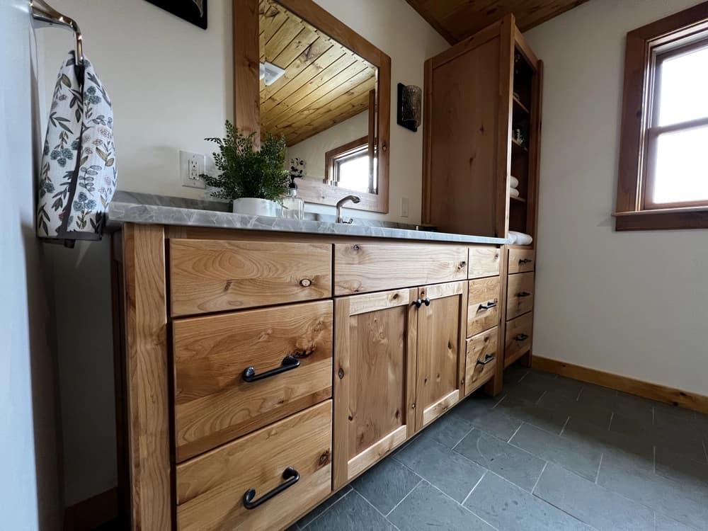 Pleasant Valley image 6