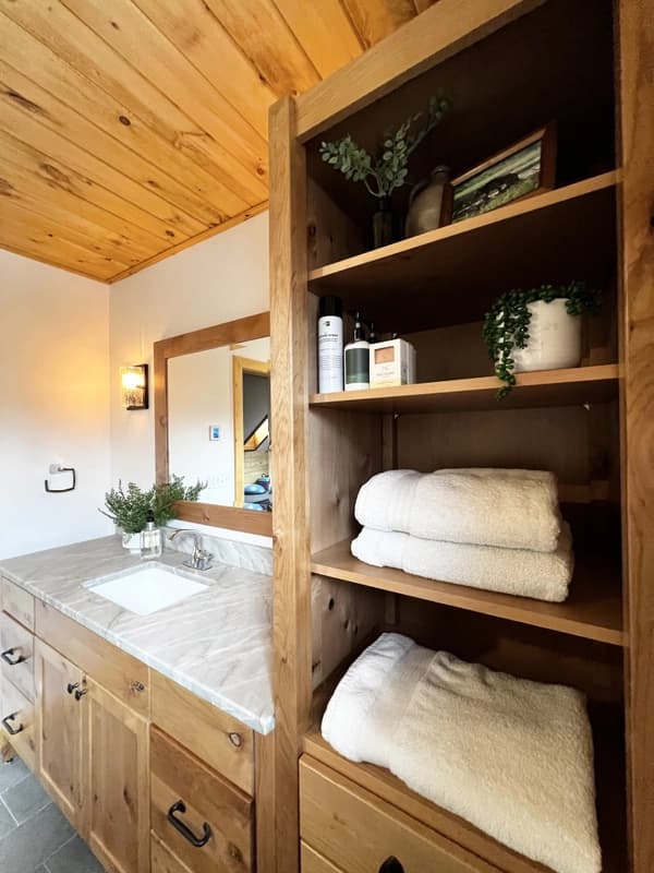 Pleasant Valley image 15